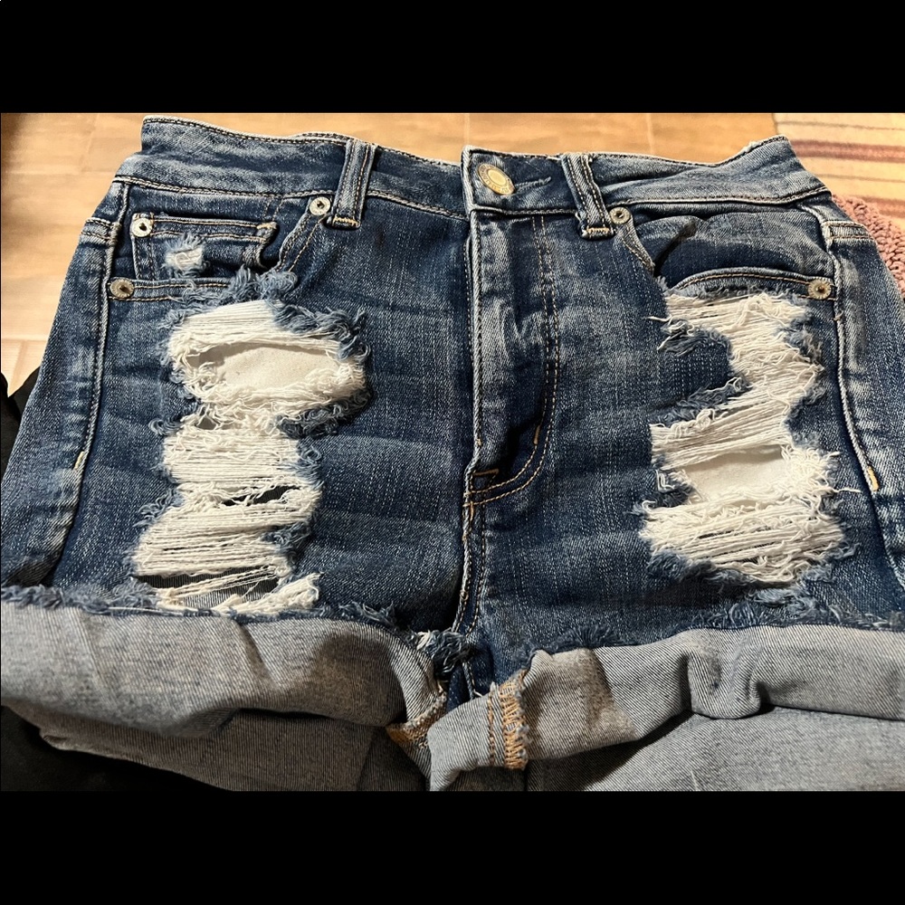 American Eagle Outfitters Hi-Rise Shortie